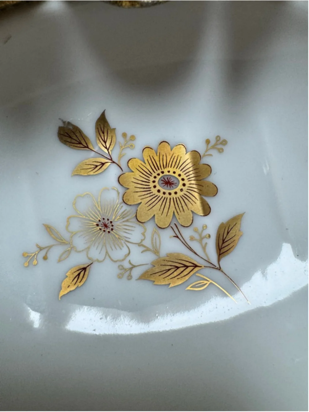 Lefton China White and Gold Bird Bath Vanity Hollywood Regency- 3 pc Set